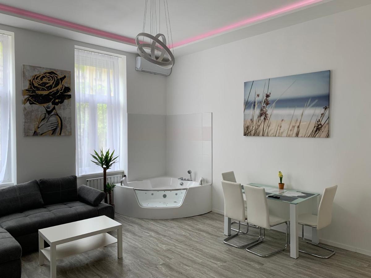 Luxury Apartment In The Central بودابست المظهر الخارجي الصورة
